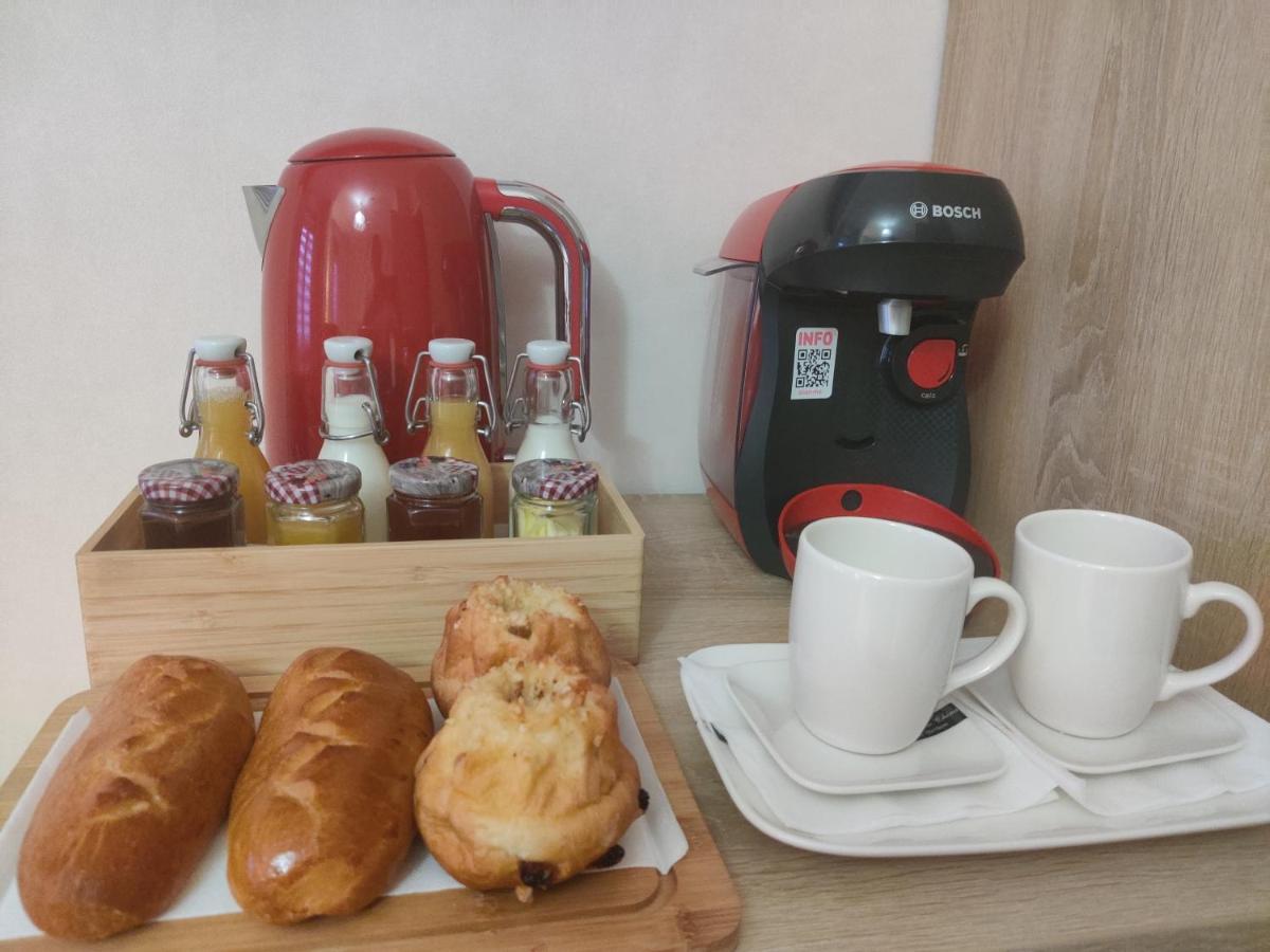 Cocon Des Lys Hotel Сен-Луи Екстериор снимка